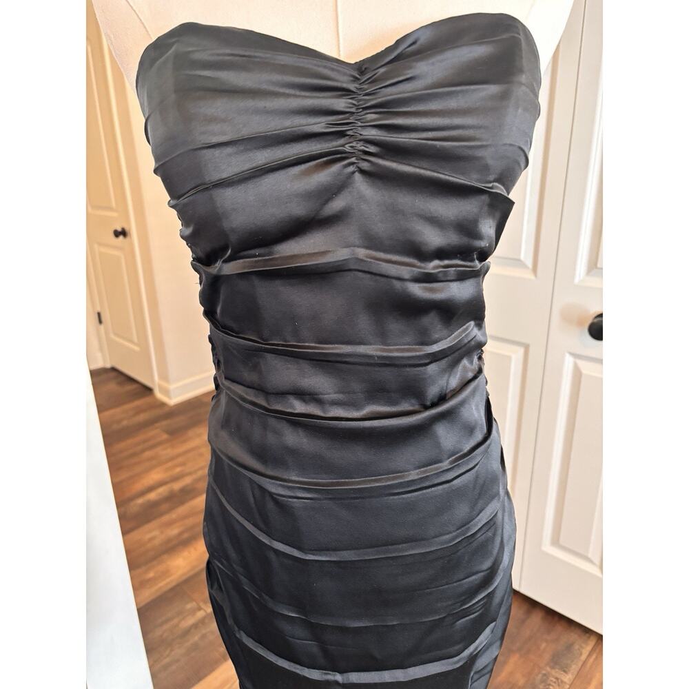 Express LBD Black Silk Mini Bodycon Strapless Cocktail Dress Women’s Ruched Sz 4 - Picture 3 of 9